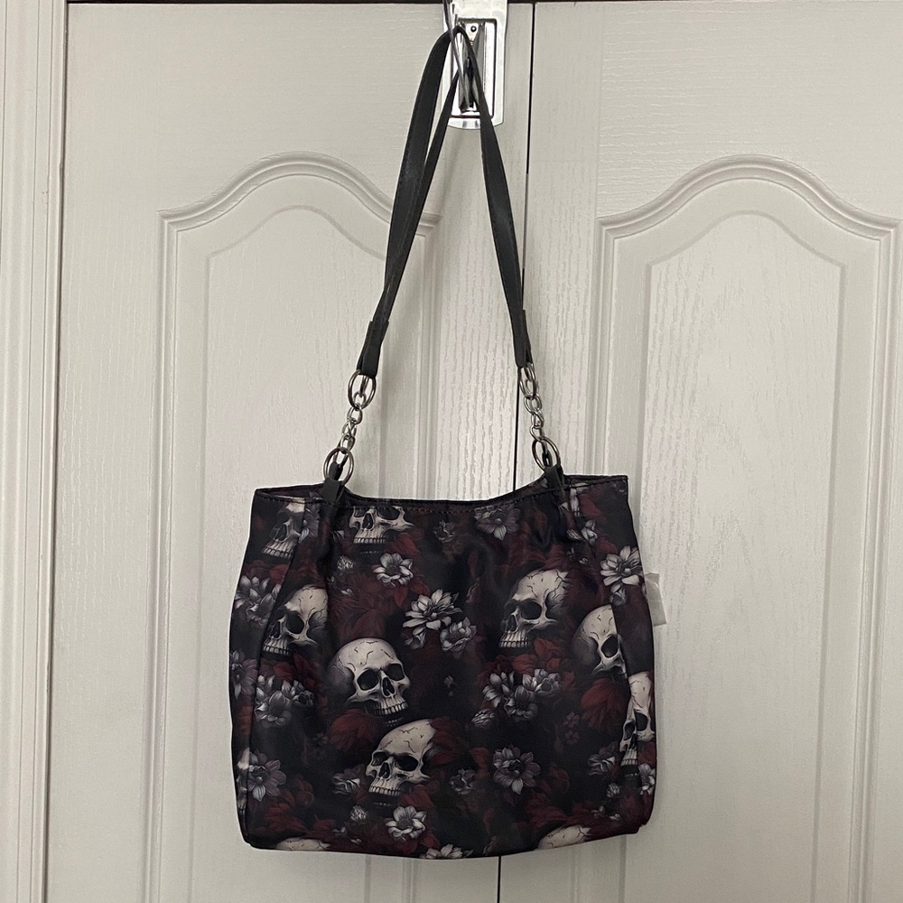Skull and Floral Patterned hand Bag/purse